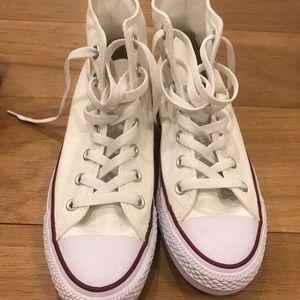 never worn white converse high top